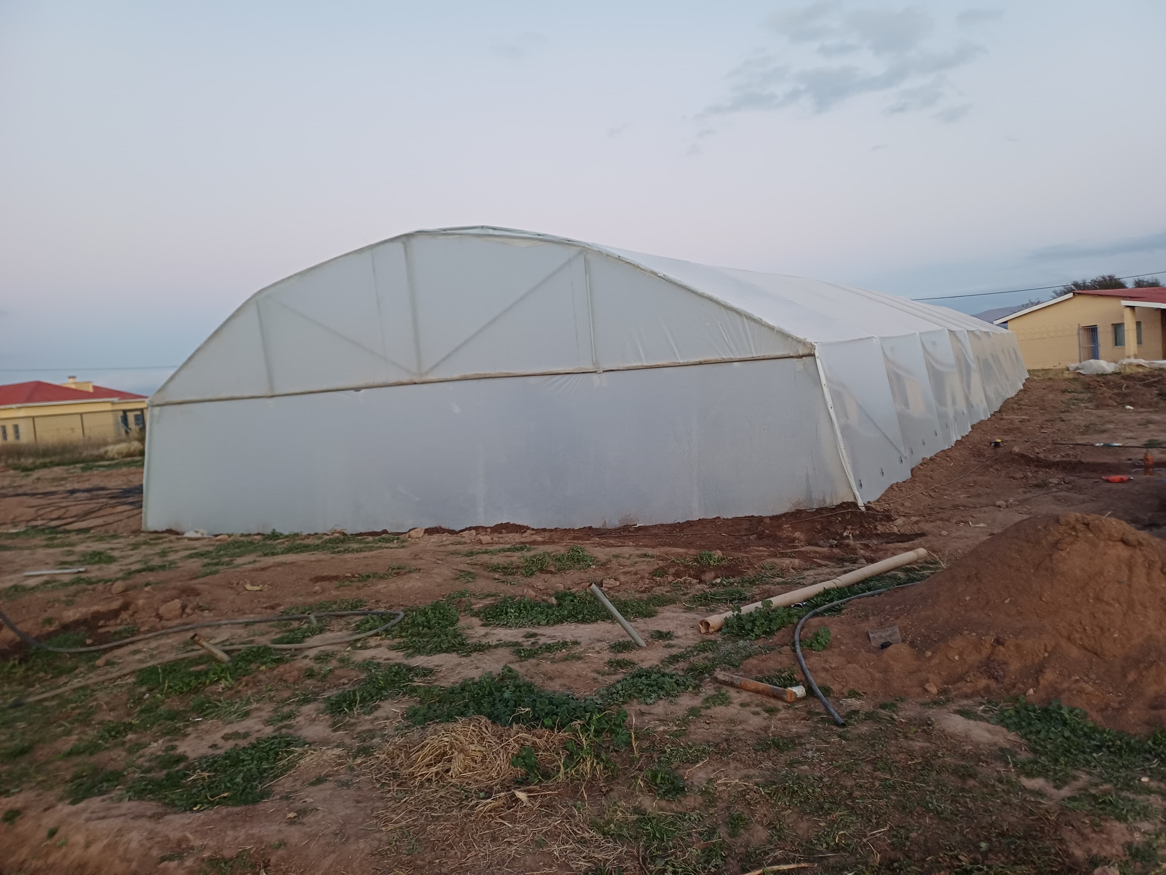 Water infrastructure alongside tunnels